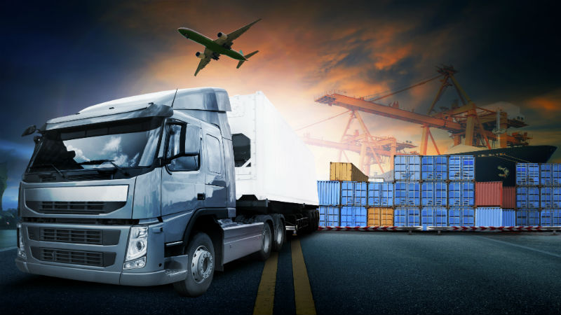 Several Primary Advantages of Having a CDL Truck-Driving Job
