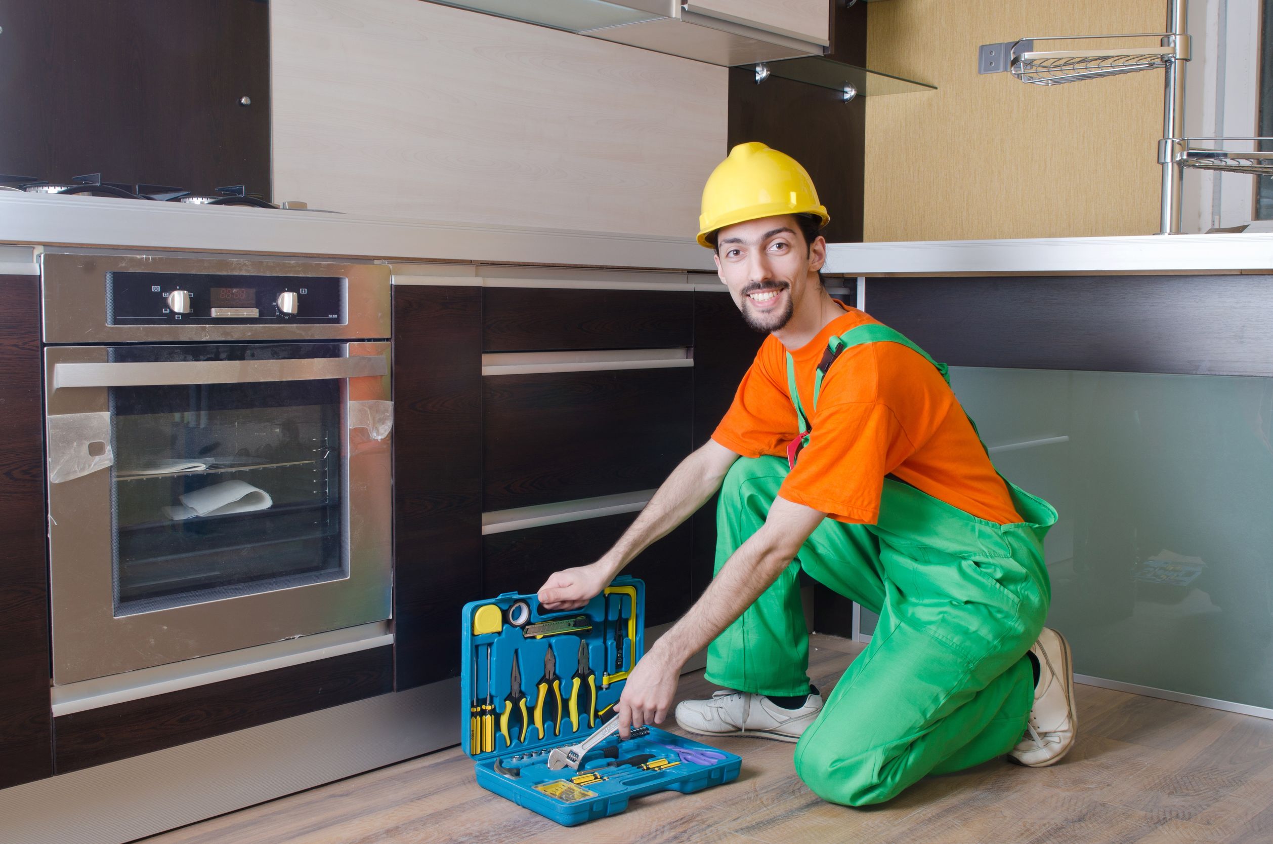 3 Common Problems with Your Dishwasher That Require Repairs