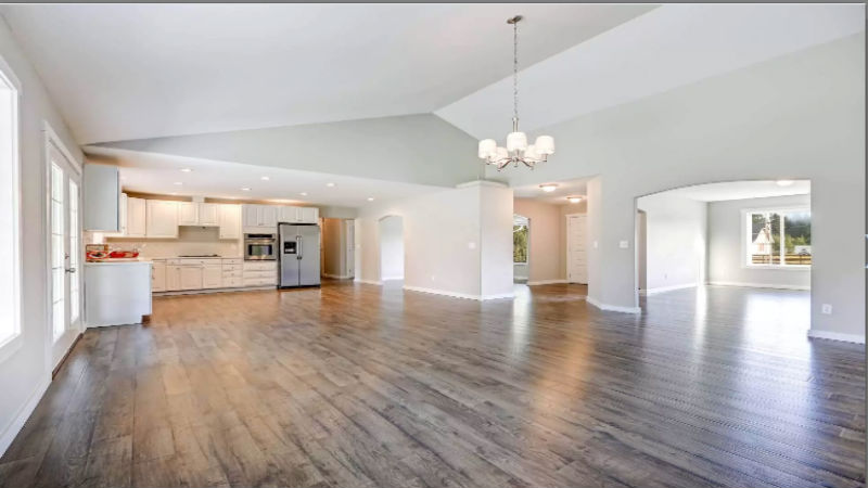 Home Flooring in Newnan GA – Alternative Options of Laminate and Luxury Vinyl