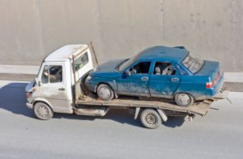 Benefits of Using a Professional for Your Heavy Duty Towing Needs
