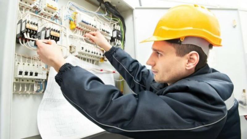 A Commercial Electrician In Newnan GA Can Provide A Lot Of Help