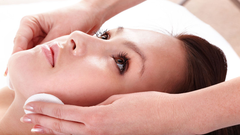 What You Should Know When Considering a PRP Facial in Del Mar, CA
