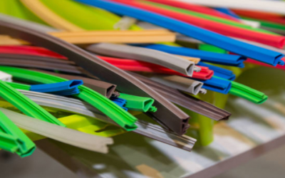 How Custom Plastic Extrusion Solves Complex Manufacturing Challenges for American Industries